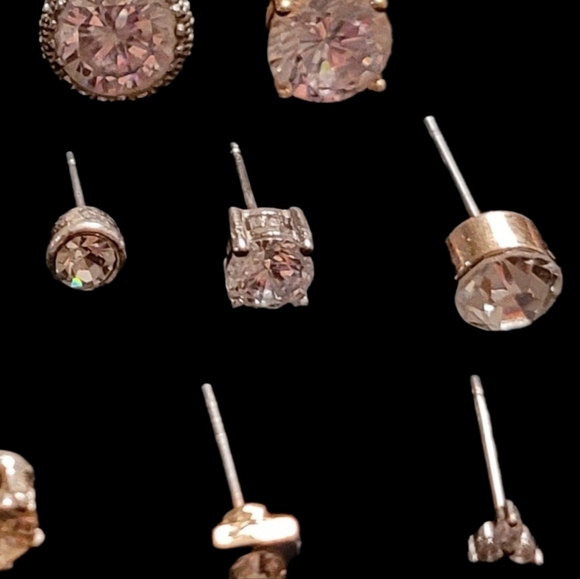 CZ -‎ Single Earrings Set of 14 - Picture 4 of 4